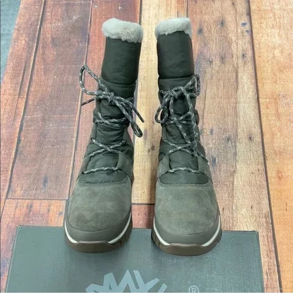 Timberland Women Jenness Falls WP Insulated Boot Olive Suede - Picture 4 of 4